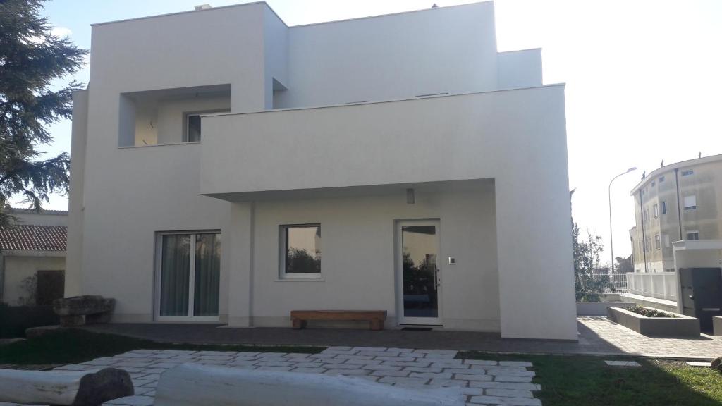 h-sa GUEST HOUSE